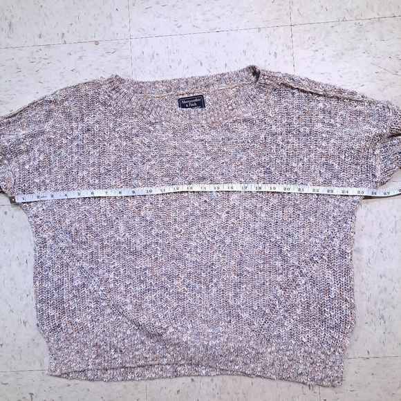 Abercrombie & Fitch | Multi color knit crew neck sweater - Picture 9 of 9